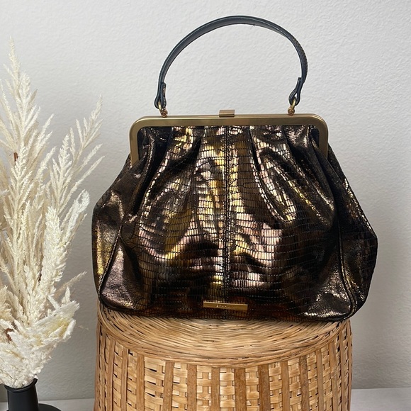 Brahmin Handbags - Brahmin Emmy Bag in Bronze Andromeda - Clasp doesn’t hold shut